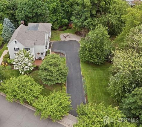 4 Honey Court Metuchen NJ 08840