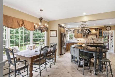 4 Honey Court Metuchen NJ 08840