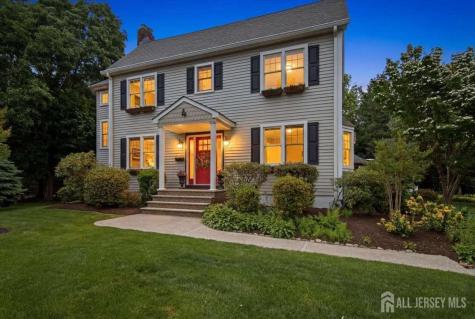 4 Honey Court Metuchen NJ 08840