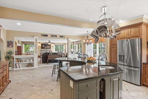 4 Honey Court Metuchen NJ 08840