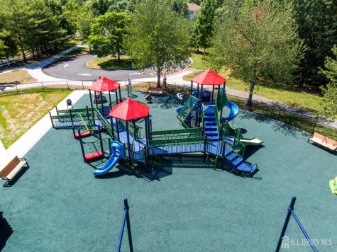 208 Windsong Circle East Brunswick NJ 08816