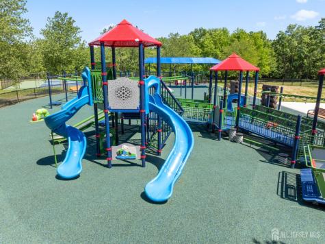 208 Windsong Circle East Brunswick NJ 08816