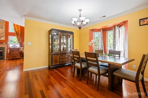208 Windsong Circle East Brunswick NJ 08816