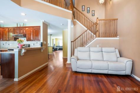 208 Windsong Circle East Brunswick NJ 08816