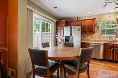 208 Windsong Circle East Brunswick NJ 08816