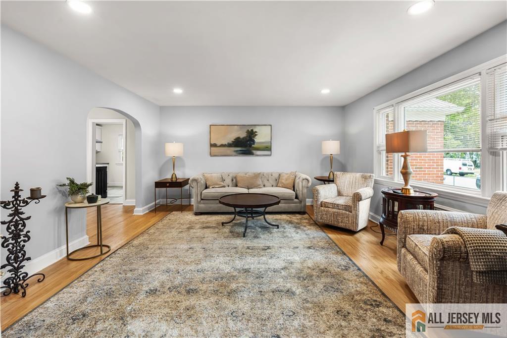 35 Egan Avenue Fords NJ 08863