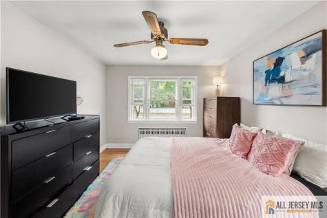 35 Egan Avenue Fords NJ 08863