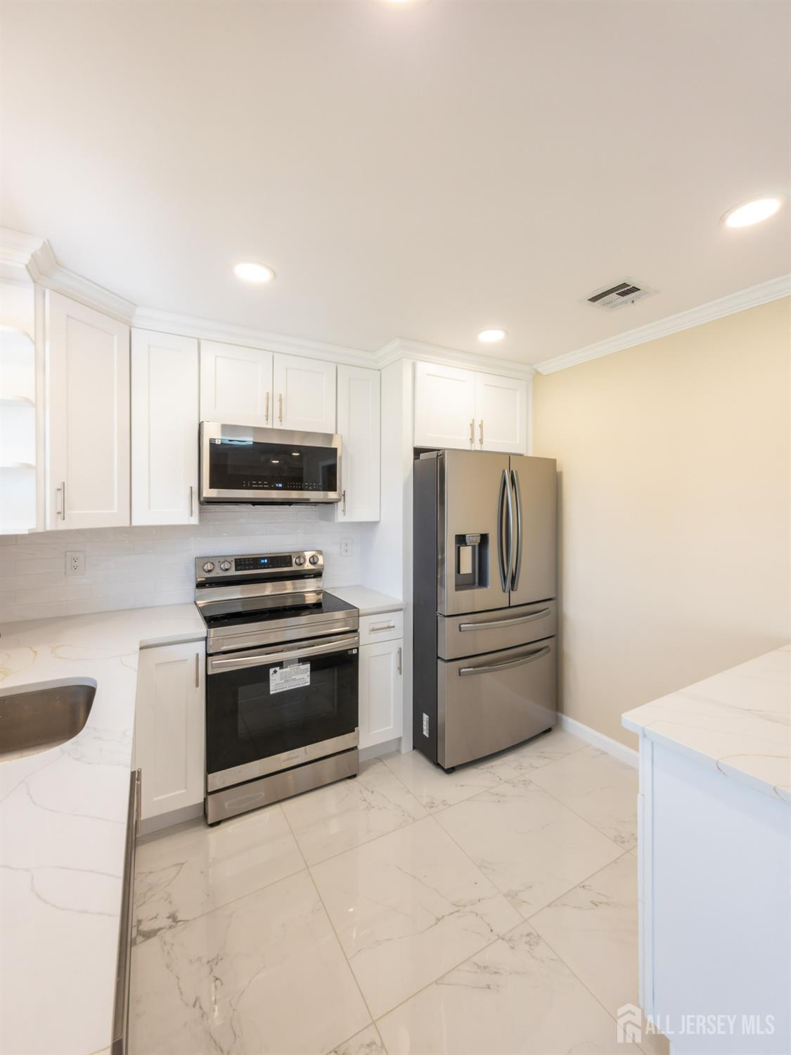 732-C Ralston Plaza Monroe NJ 08831
