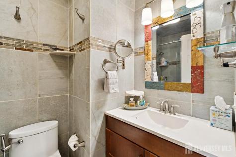 118 Coppertree Court Edison NJ 08820