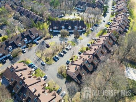 118 Coppertree Court Edison NJ 08820