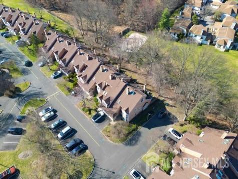 118 Coppertree Court Edison NJ 08820