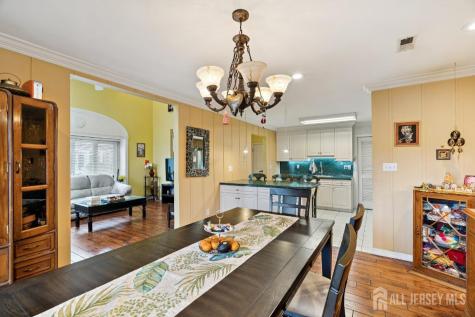 118 Coppertree Court Edison NJ 08820