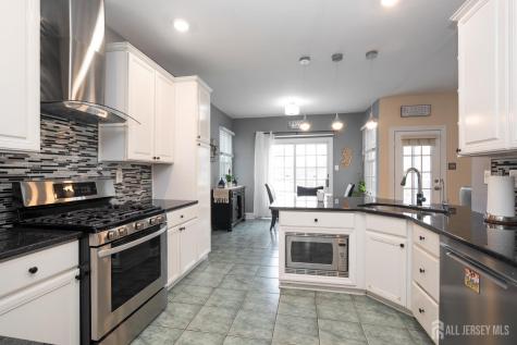 3 Wycklow Drive Robbinsville NJ 08691
