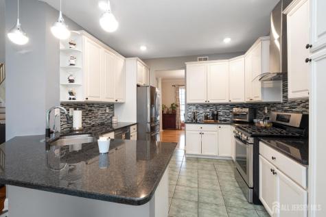 3 Wycklow Drive Robbinsville NJ 08691