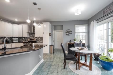 3 Wycklow Drive Robbinsville NJ 08691