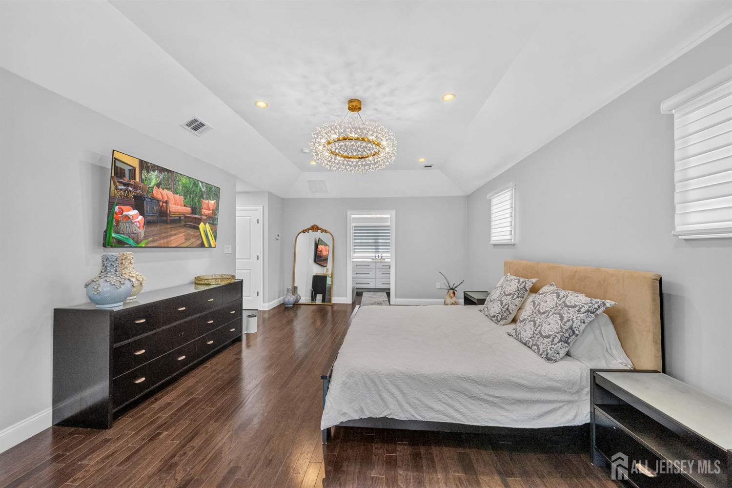 586 Englishtown Road Monroe NJ 08831