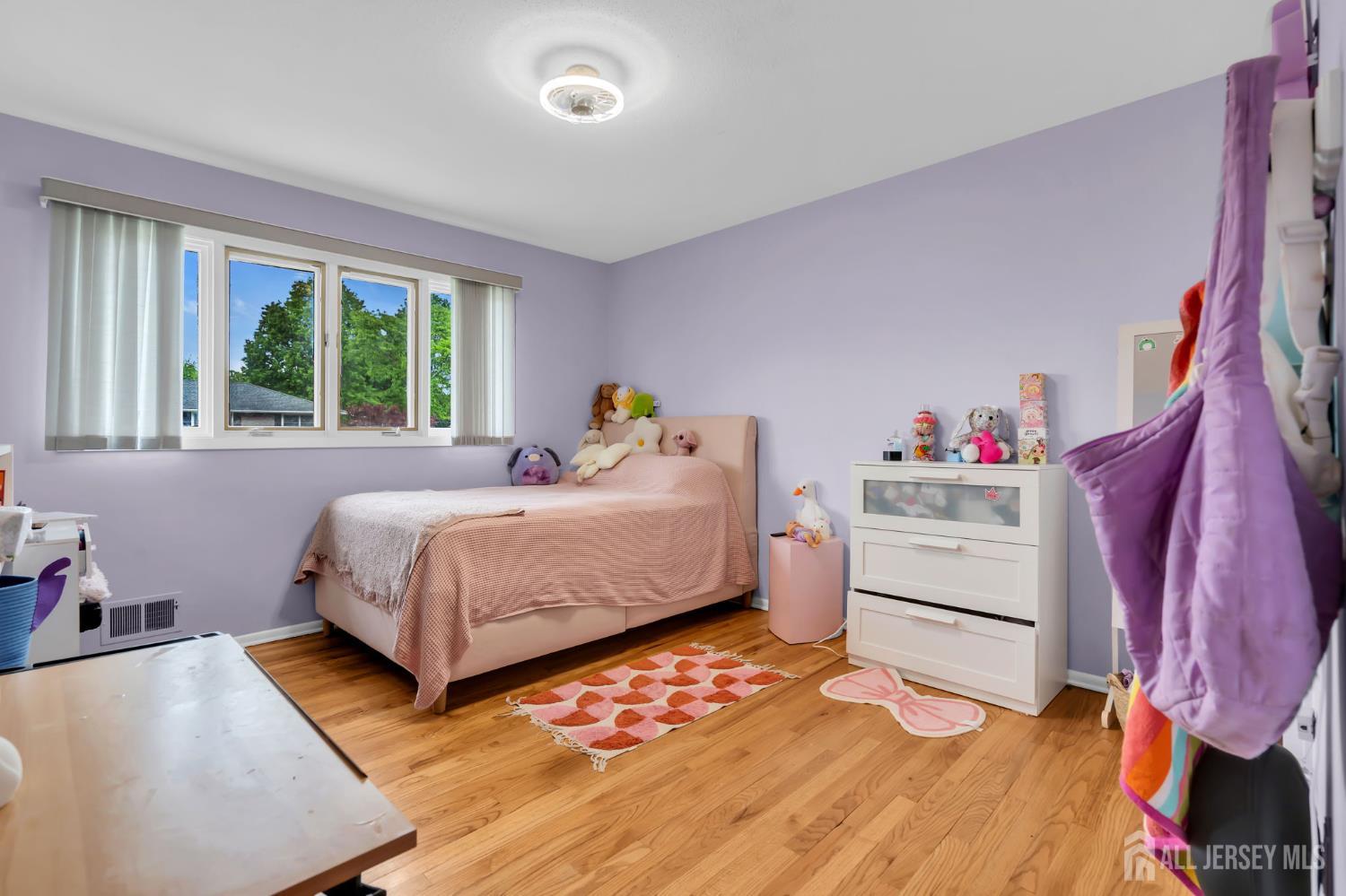 16 Woodmere Road North Brunswick NJ 08902