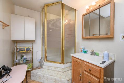 7 Sheinfine Avenue South River NJ 08882
