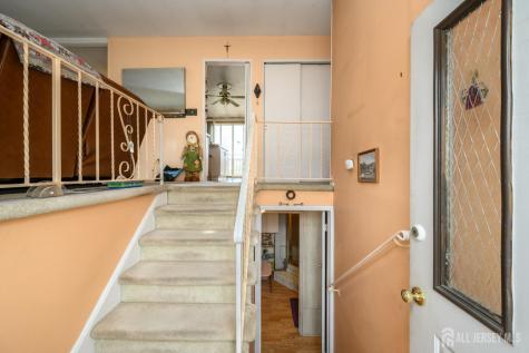 7 Sheinfine Avenue South River NJ 08882