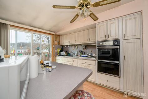 7 Sheinfine Avenue South River NJ 08882