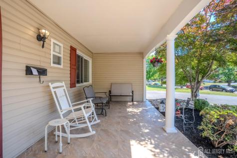 16 Neptune Court Franklin Twsp NJ 08873