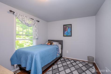 16 Neptune Court Franklin Twsp NJ 08873