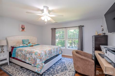 16 Neptune Court Franklin Twsp NJ 08873