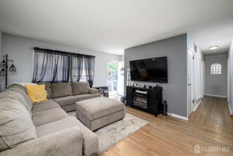 290 Grove Street Woodbridge Proper NJ 07095