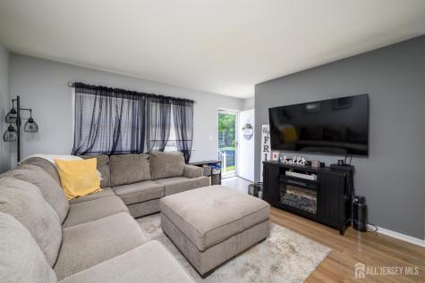 290 Grove Street Woodbridge Proper NJ 07095