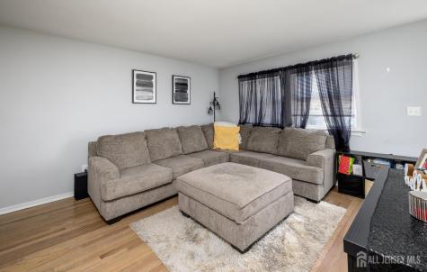 290 Grove Street Woodbridge Proper NJ 07095