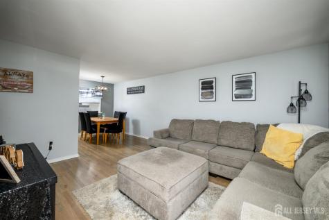 290 Grove Street Woodbridge Proper NJ 07095