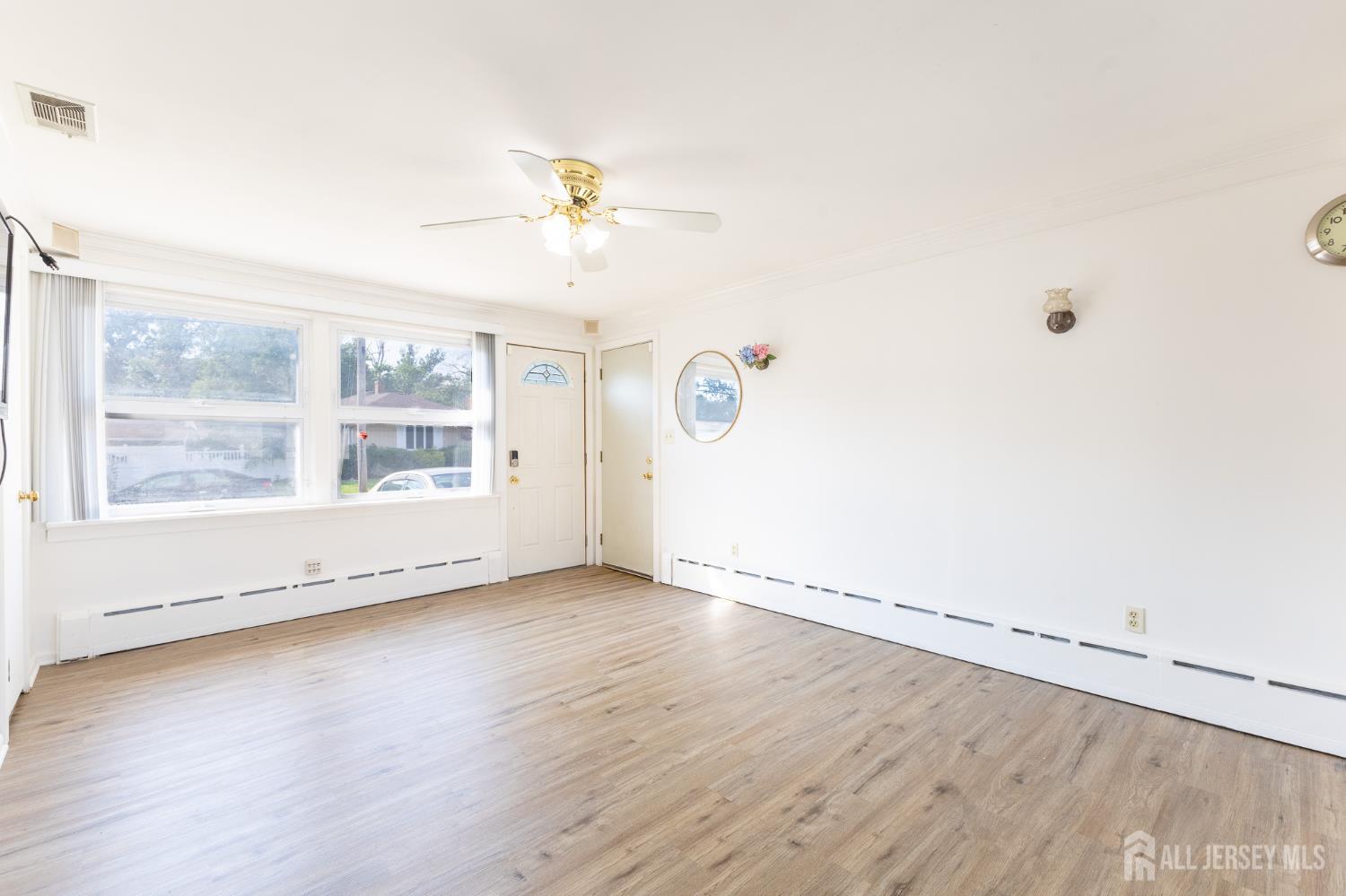 2 Hilltop Avenue Sayreville NJ 08879