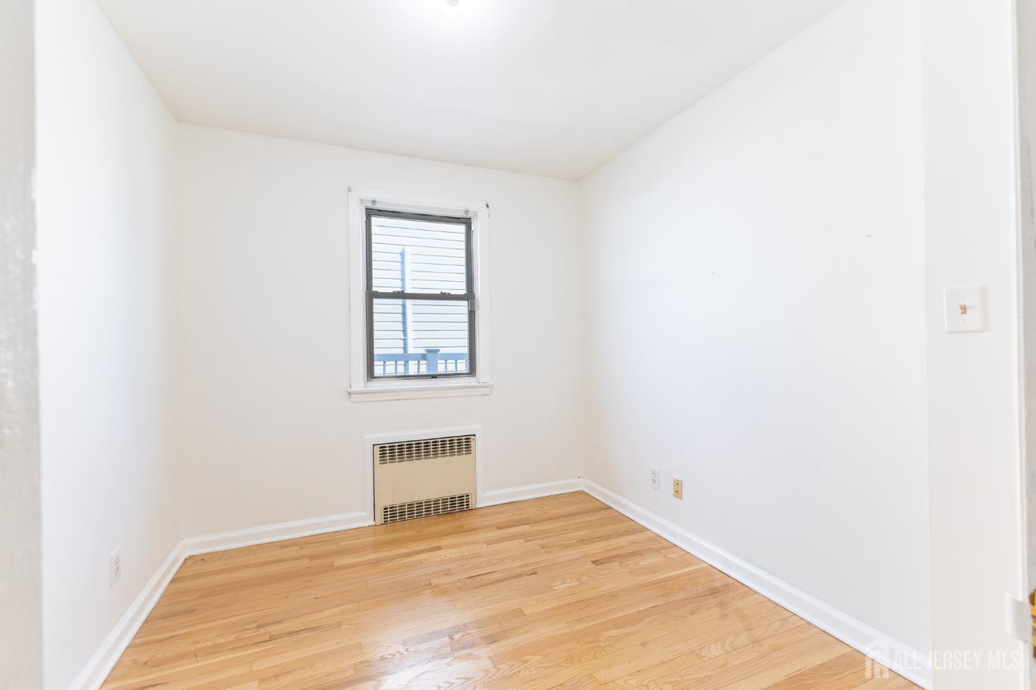 2 Hilltop Avenue Sayreville NJ 08879