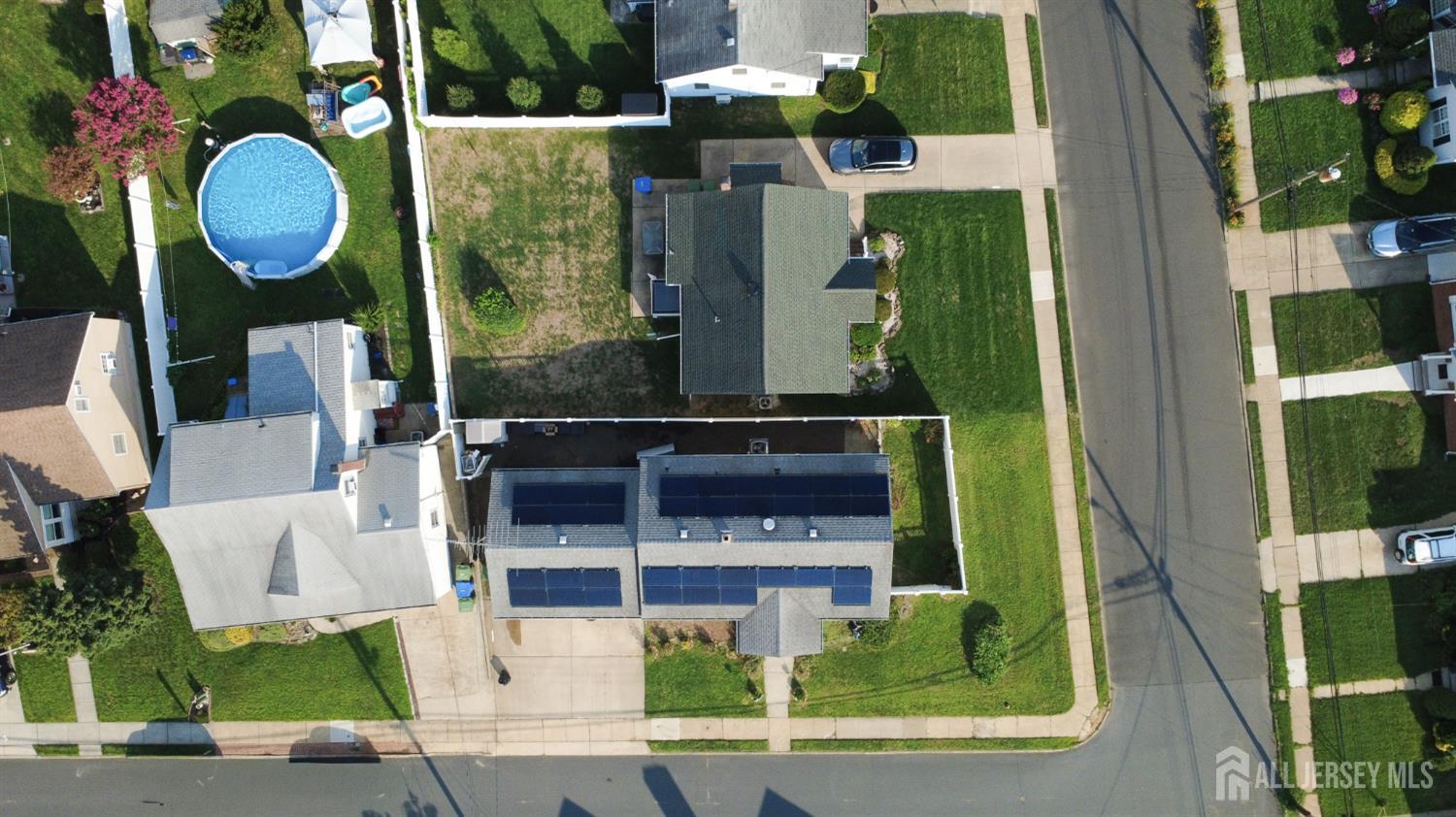 2 Hilltop Avenue Sayreville NJ 08879