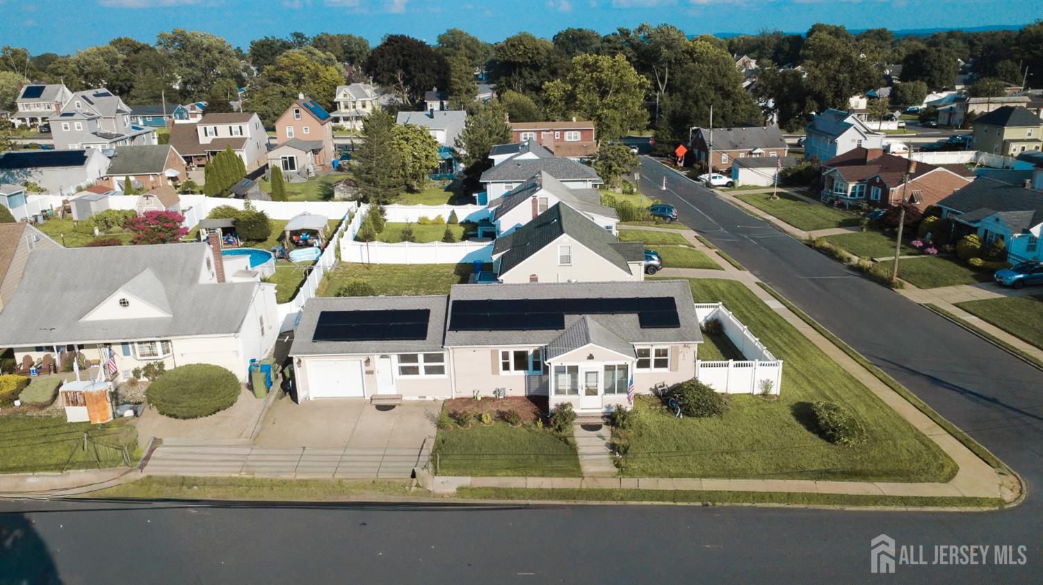 2 Hilltop Avenue Sayreville NJ 08879