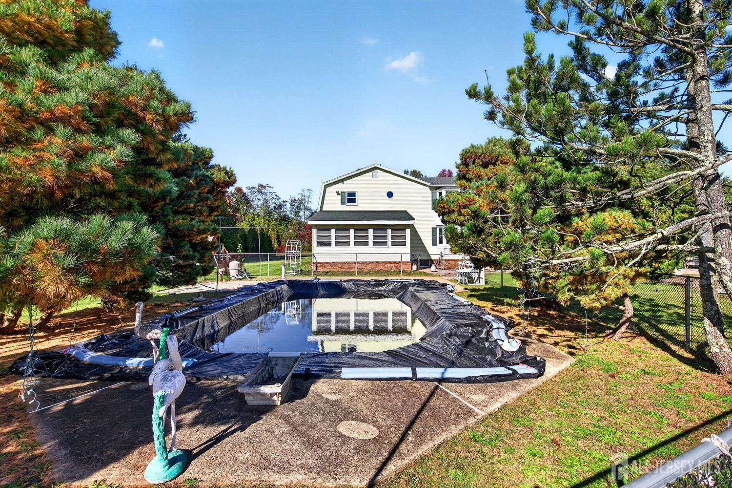 53 Hoffman Road Monroe NJ 08831