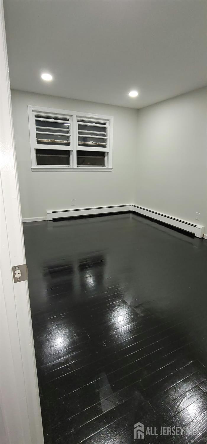 4 Arlington Place Piscataway NJ 08854