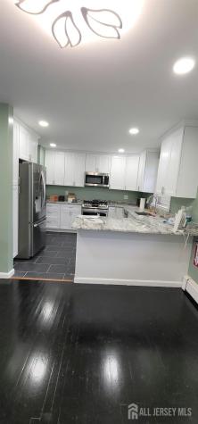 4 Arlington Place Piscataway NJ 08854