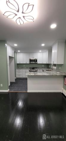 4 Arlington Place Piscataway NJ 08854