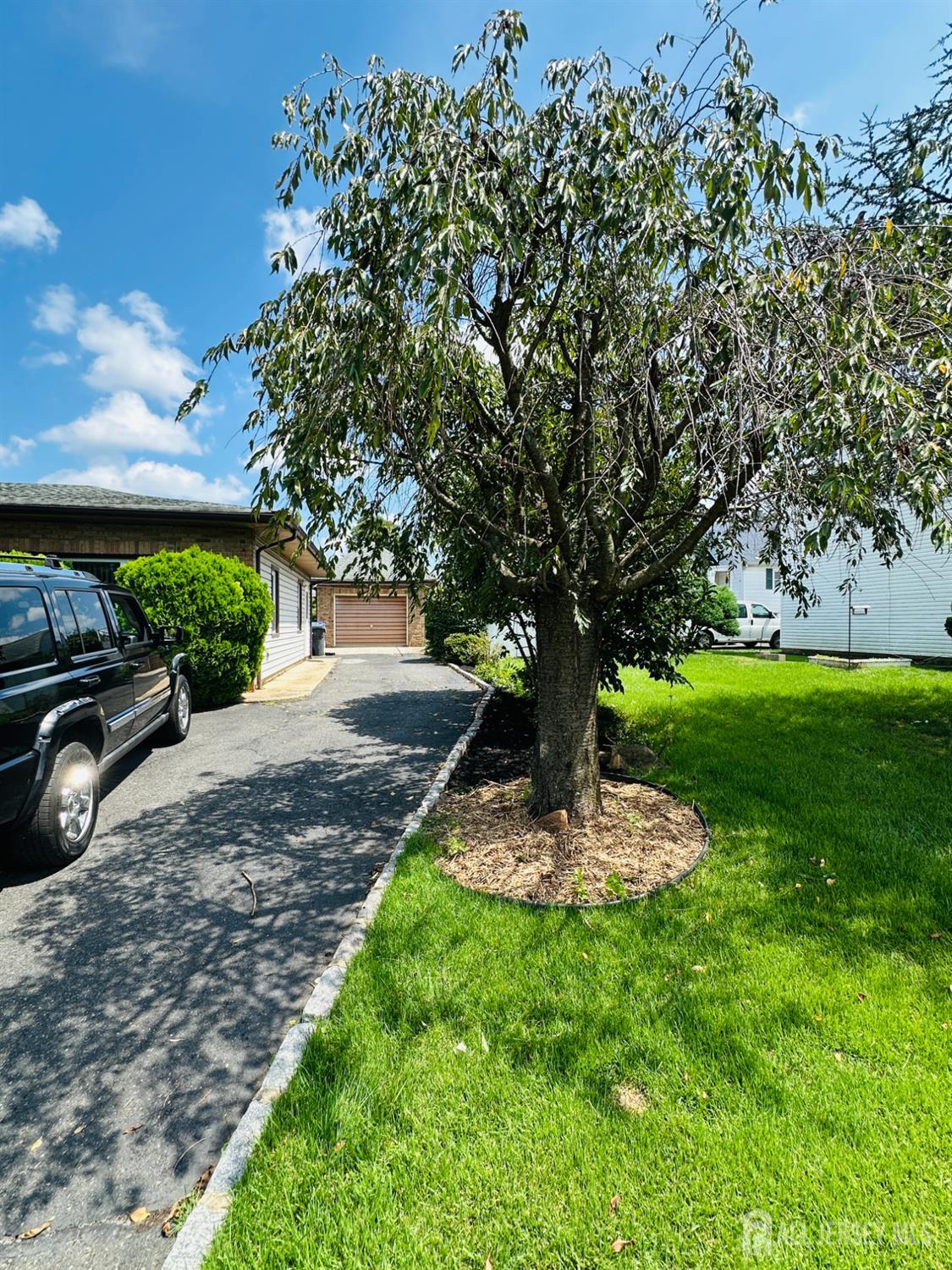 11 Demarest Place Piscataway NJ 08854