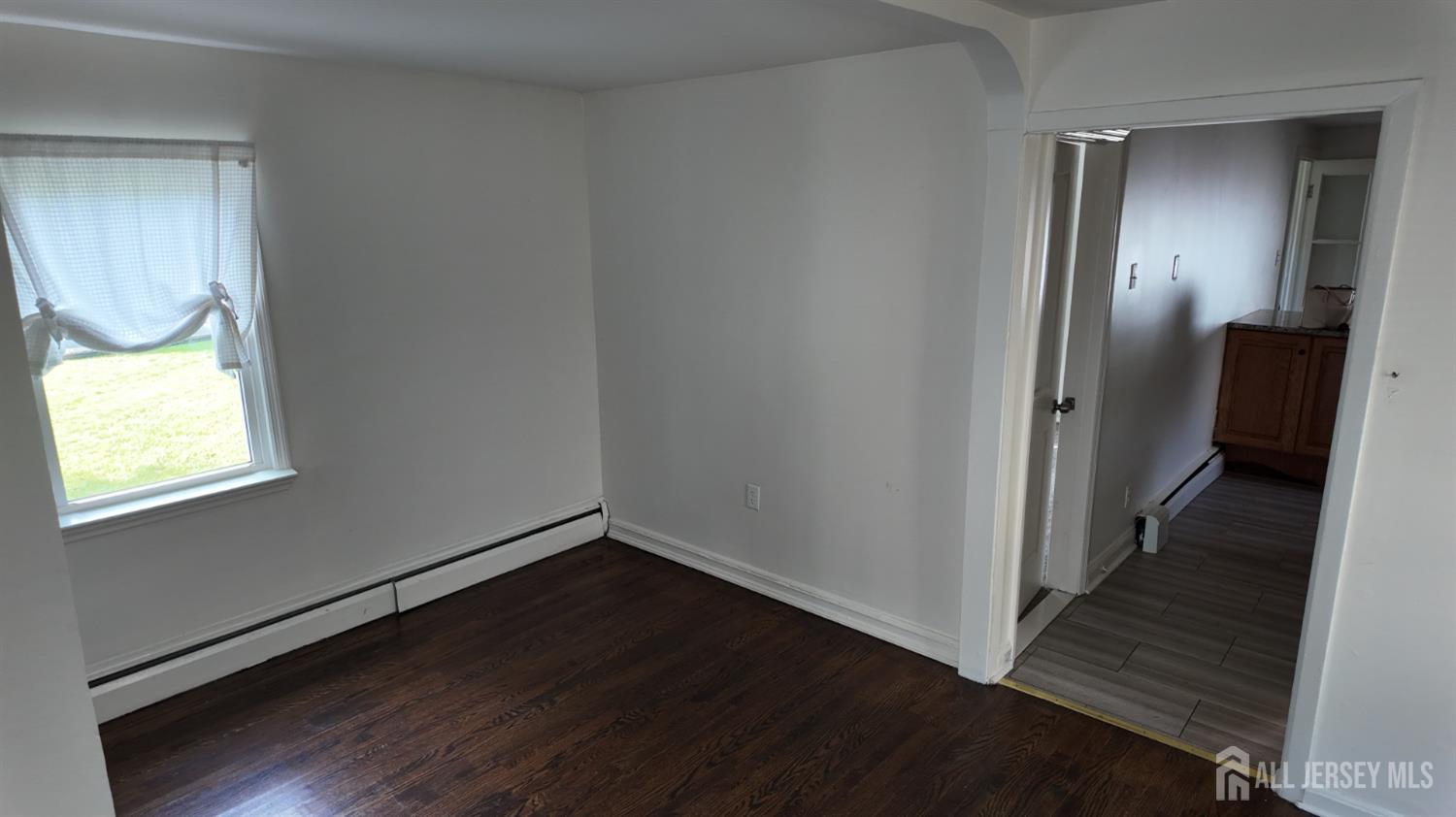 1142 Woodmere Drive Keyport NJ 07735