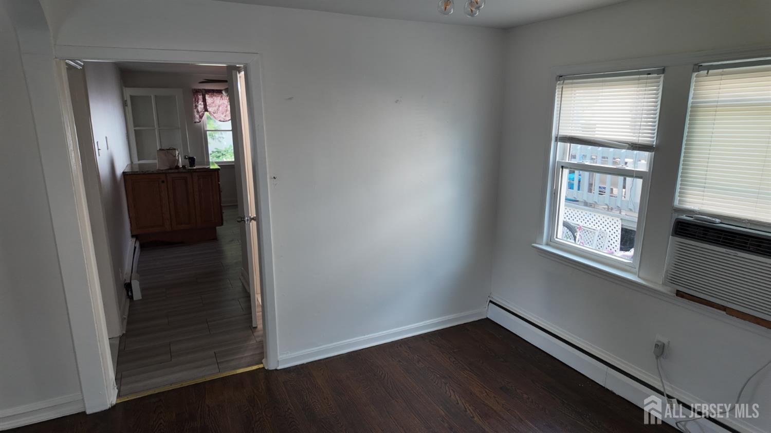 1142 Woodmere Drive Keyport NJ 07735