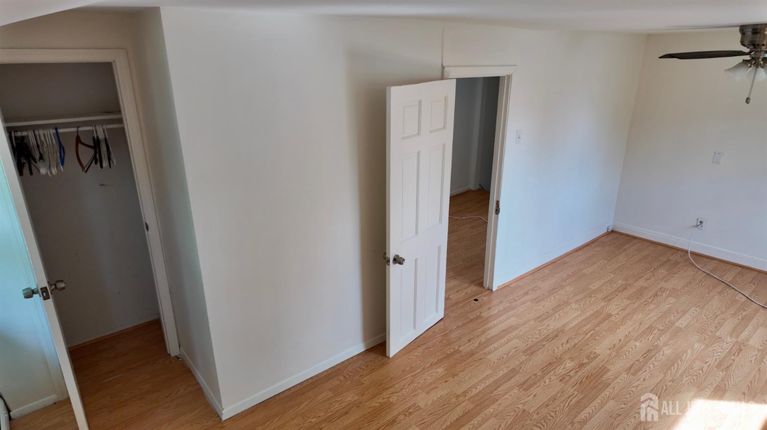1142 Woodmere Drive Keyport NJ 07735