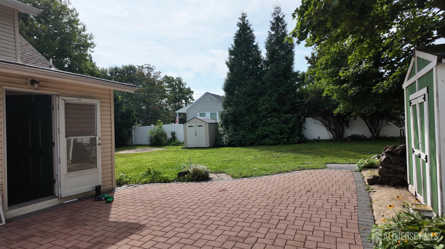 1142 Woodmere Drive Keyport NJ 07735