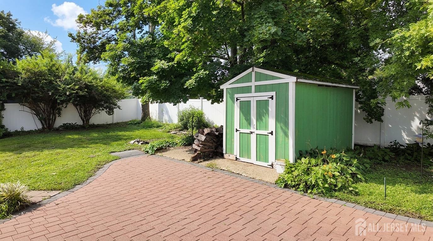 1142 Woodmere Drive Keyport NJ 07735