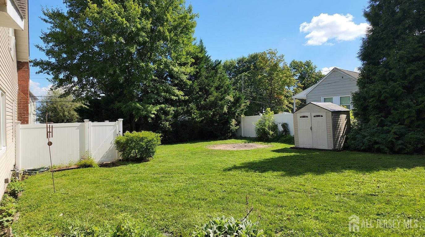 1142 Woodmere Drive Keyport NJ 07735