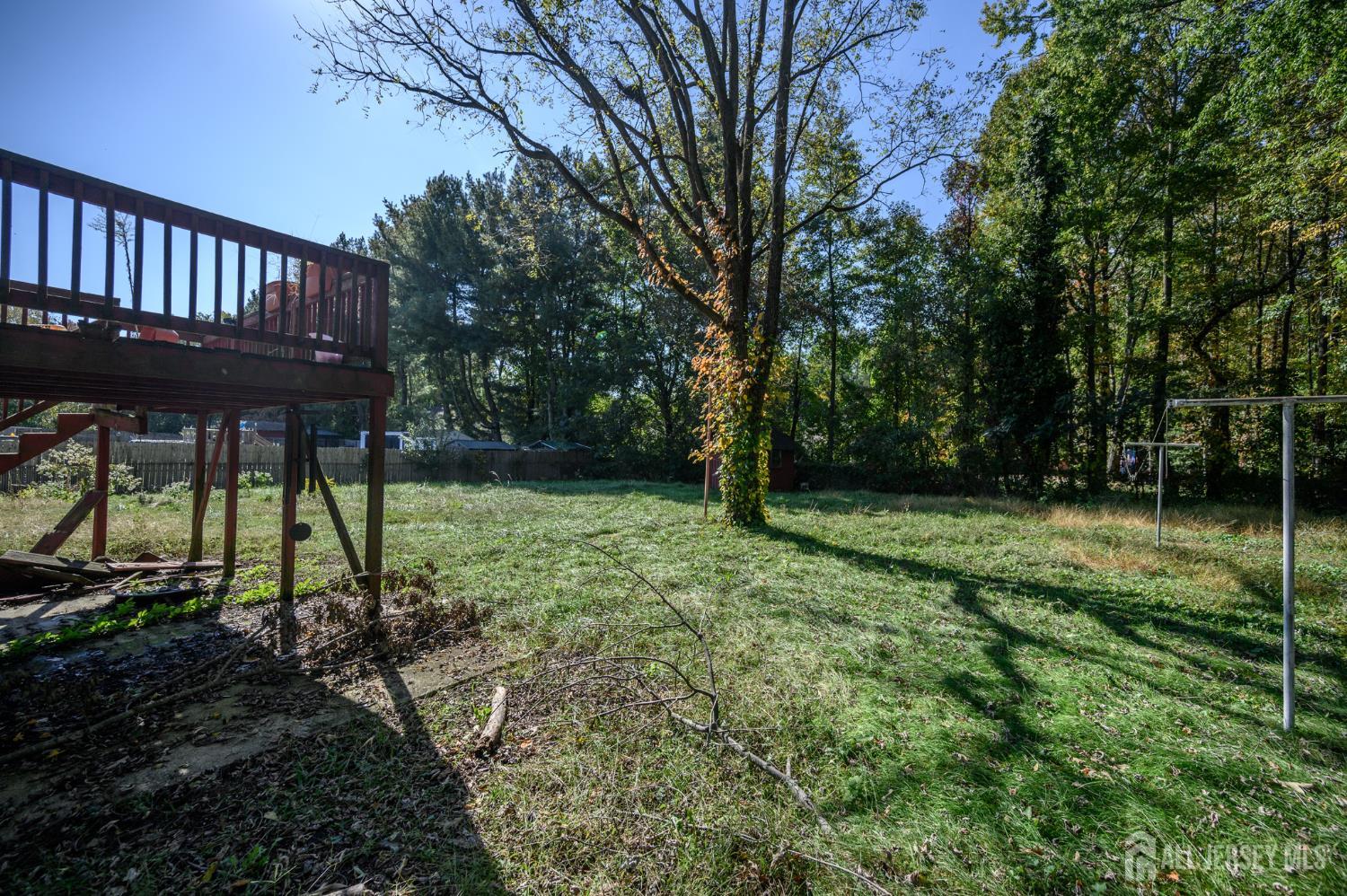25 Applegate Lane Plumsted NJ 08533