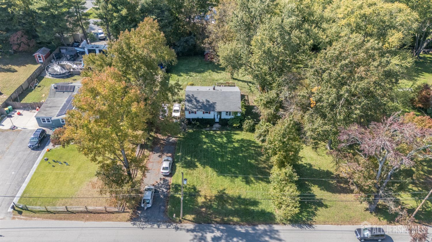 25 Applegate Lane Plumsted NJ 08533