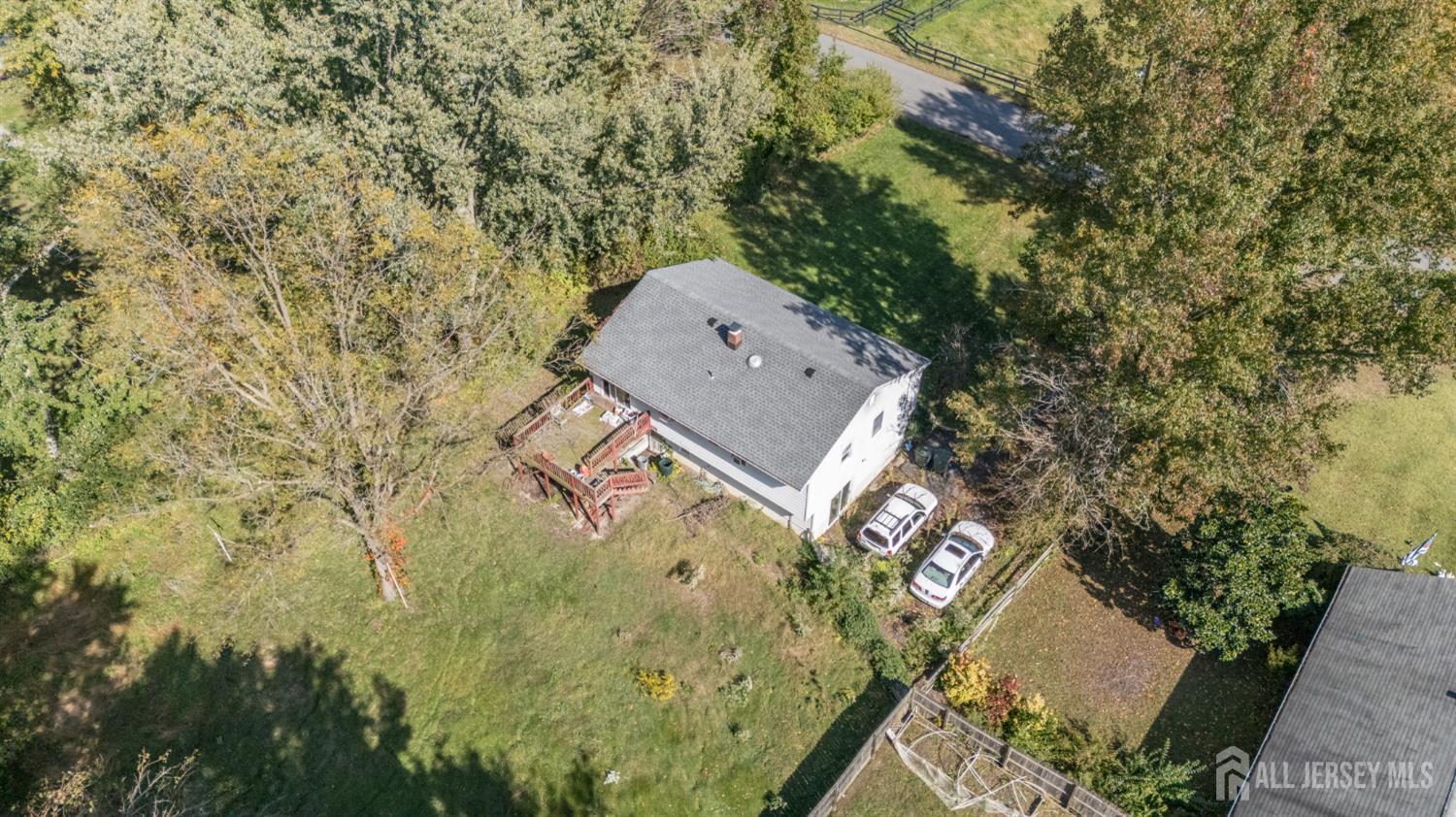 25 Applegate Lane Plumsted NJ 08533