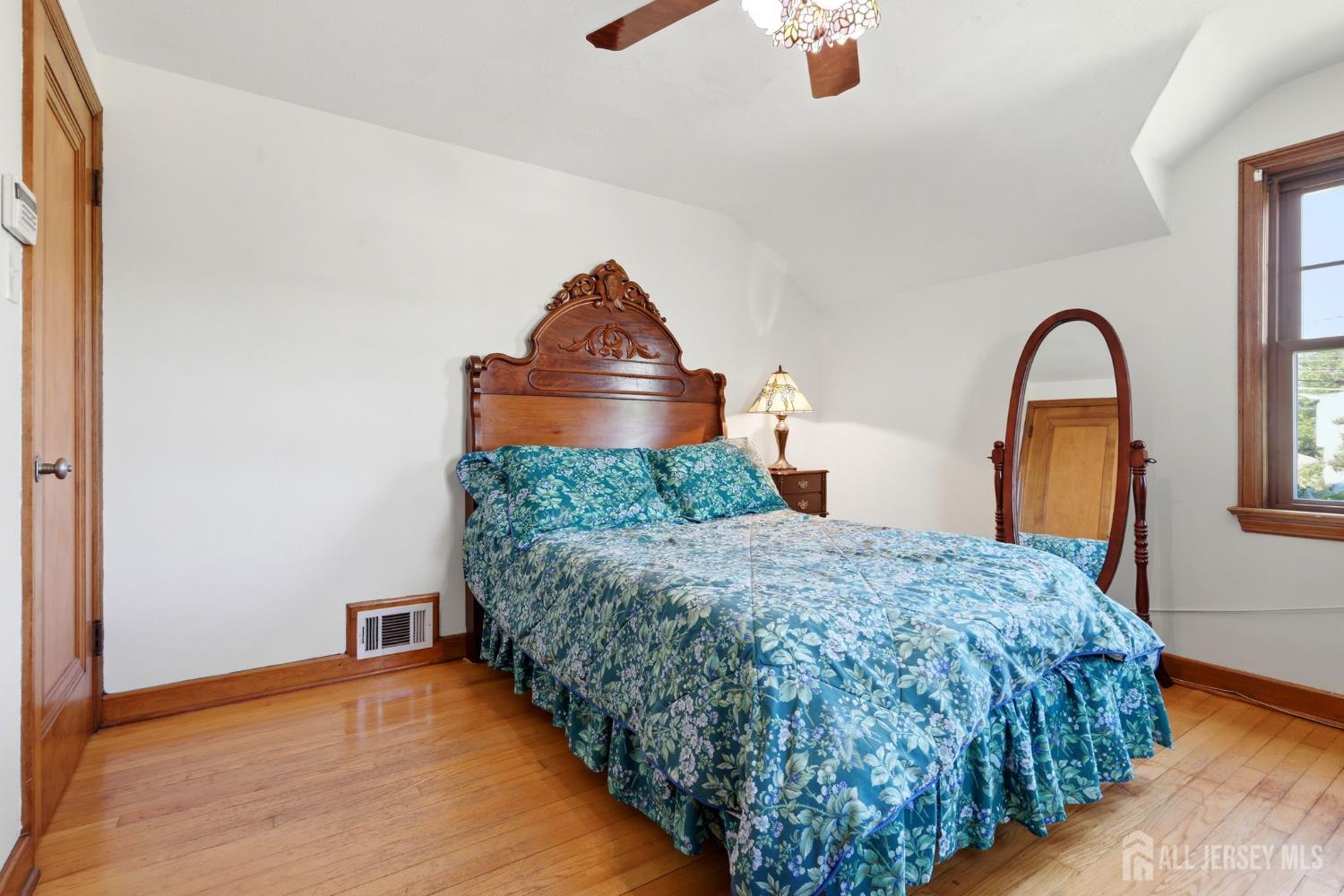 366 Vosseller Avenue Bound Brook NJ 08805